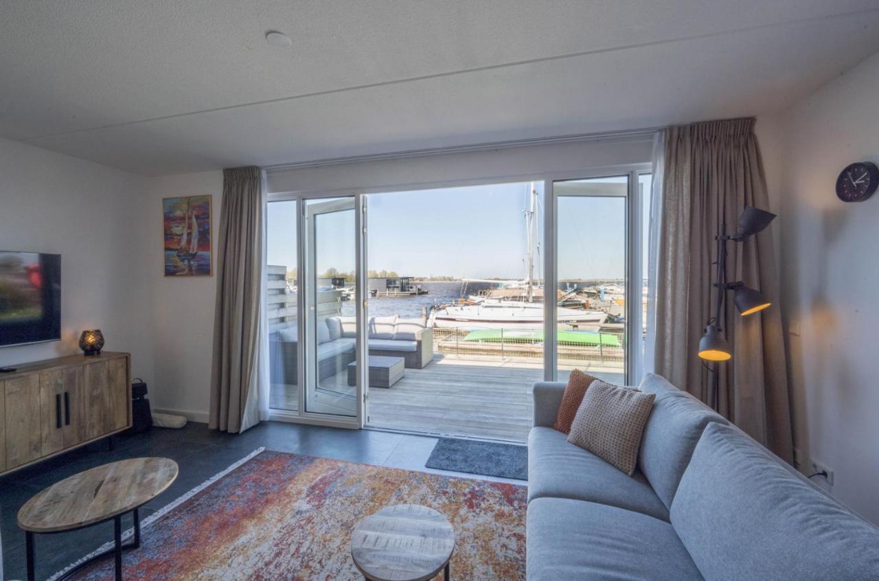 Meerzicht 24 - Luxury Family Accommodation With Beautiful Lake Side View Uitgeest 外观 照片