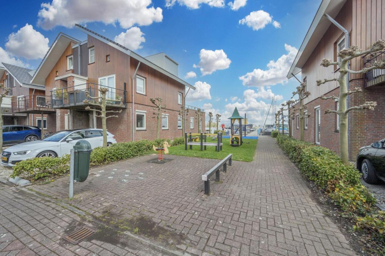 Meerzicht 24 - Luxury Family Accommodation With Beautiful Lake Side View Uitgeest 外观 照片