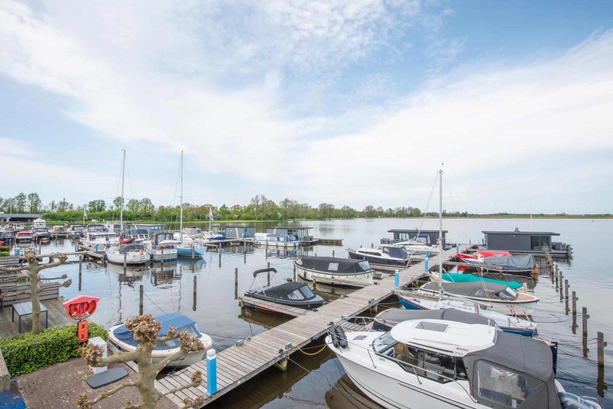 Meerzicht 24 - Luxury Family Accommodation With Beautiful Lake Side View Uitgeest 外观 照片